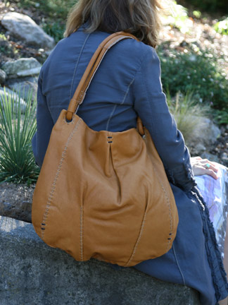  49 Square Miles Thompson Shopper - Order online at pedshoes.comor 866.700.SHOE (7463). :  tan bag ochre functional