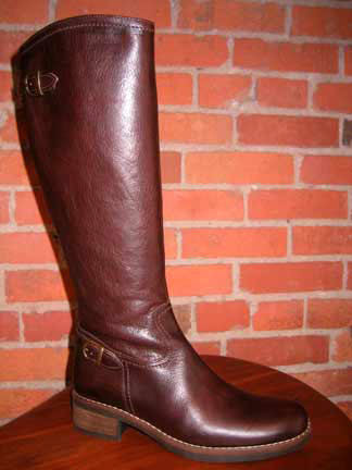Welcome to Ped: Voted Seattle's Best Shoe Boutique from pedshoes.com