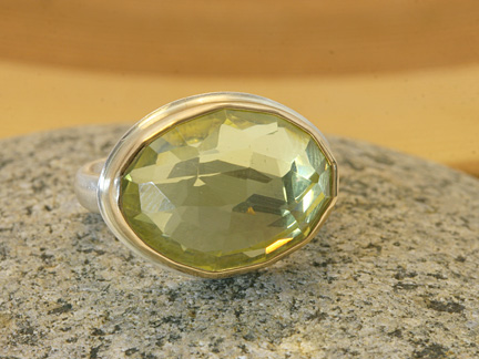 Jamie Joseph Asymmetrical Lemon Quartz Ring in Lemon Quartz : Ped