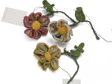 Sophie Digard Single Flower Brooch in Single Flower Mix