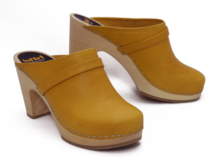 Swedish Hasbeens Clog in Mustard 