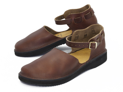 Aurora Shoe Co. New Chinese in Brown : Ped Shoes - Order online or