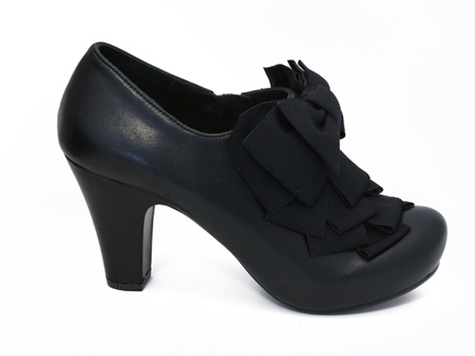 Chie Mihara Catame in Nero Black Ped Shoes Order online or