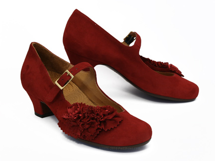 Chie Mihara Nilon in Rojo Red Suede