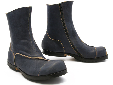 Cydwoq Statue Boot in Blue / Natural Edge : Ped Shoes - Order online or ...