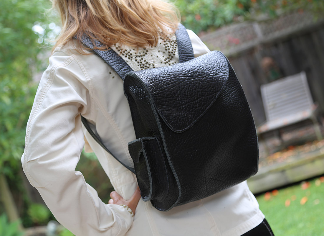 Cydwoq Backpack in Black : Ped Shoes - Order online or  display picture 1