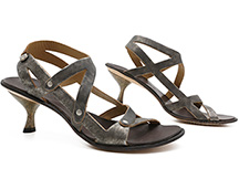Cydwoq Minimal in Metallic Brown : Ped Shoes - Order online or 866.700 ...