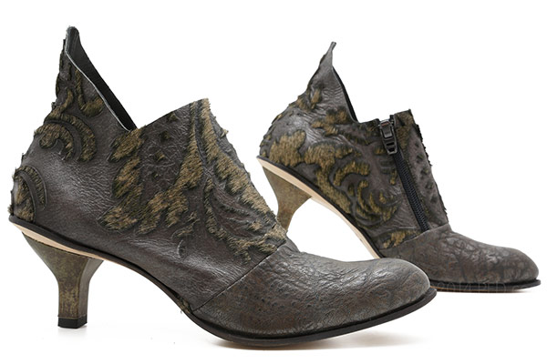 Cydwoq Cybele in Pewter Ped Shoes Order online or 866 Cydwoq Cybele in Pewter Ped Shoes Order online or 866