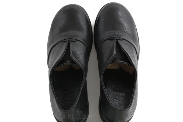 Argila Laina (1301) in Black : Ped Shoes - Order online or 866.700.SHOE ...