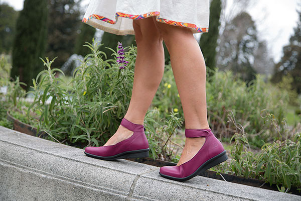 Loints of Holland Charlotte in Fuschia : Ped Shoes - Order online or   (7463).