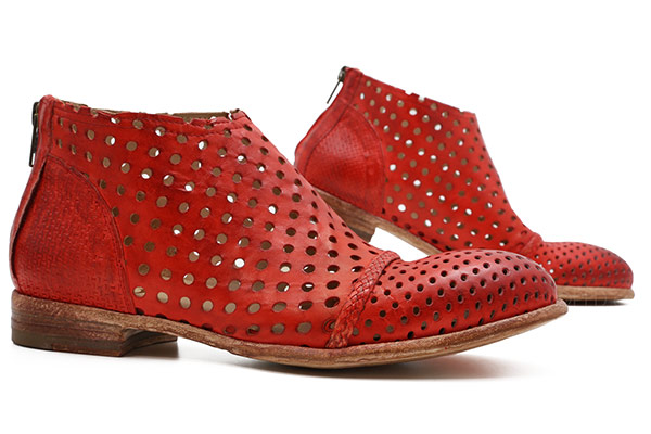 apparatus lawn answer La Bottega di Lisa Nicola in Rosso Red : Ped Shoes - Order online or  866.700.SHOE (7463).