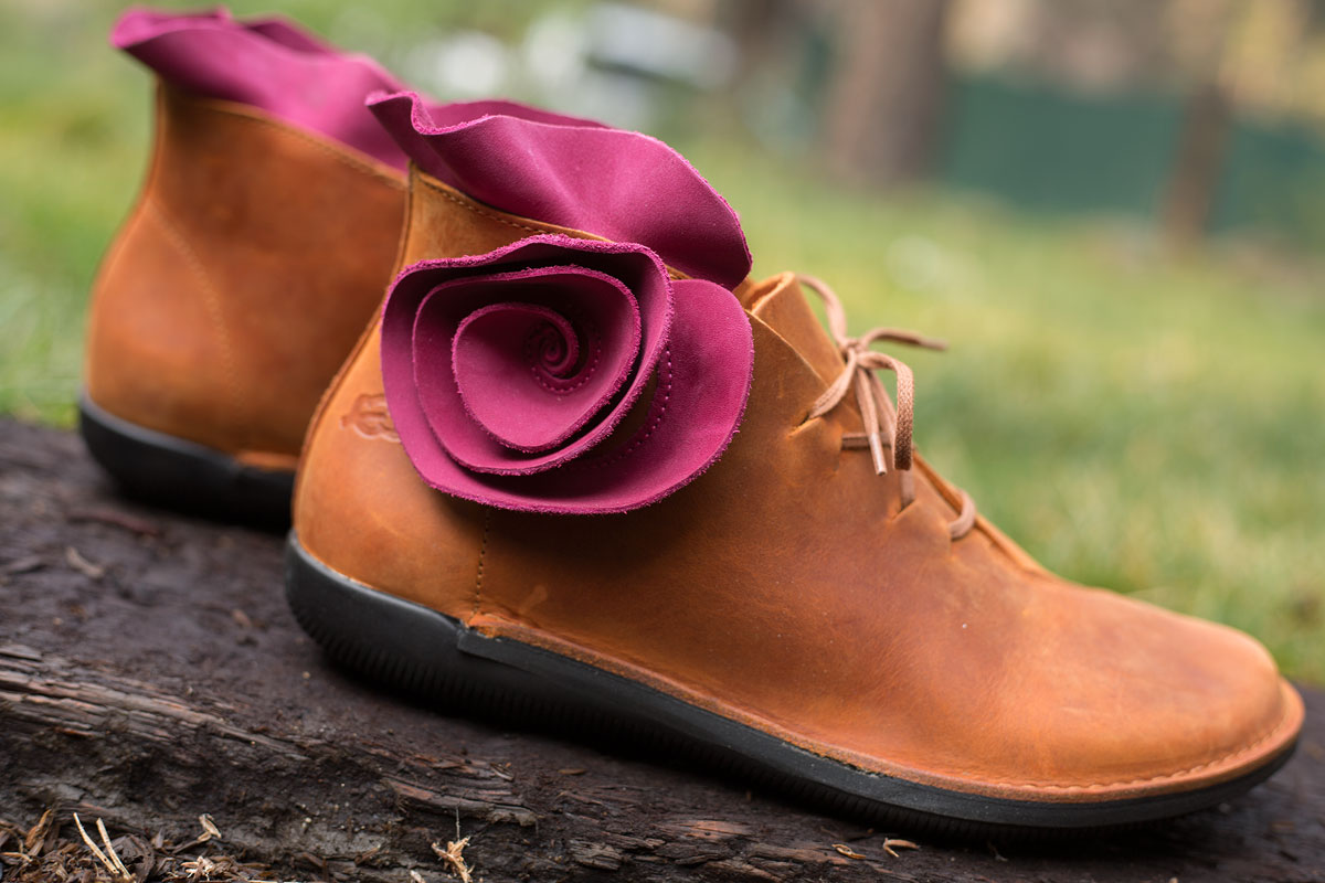 Loints of Holland Rosa in Sunflower / Orchid : Ped Shoes - Order online or   (7463).