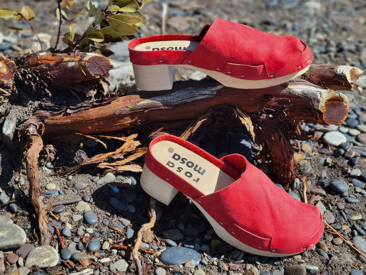 Rosa Mosa Rocco Clog in Rojo Red