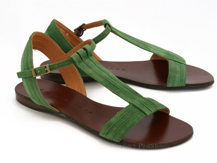chie mihara flat sandals
