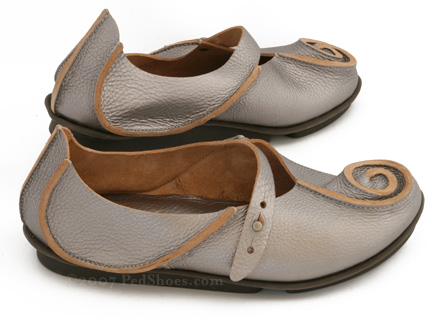 Trippen Schnecke in Silver : Ped Shoes - Order online or