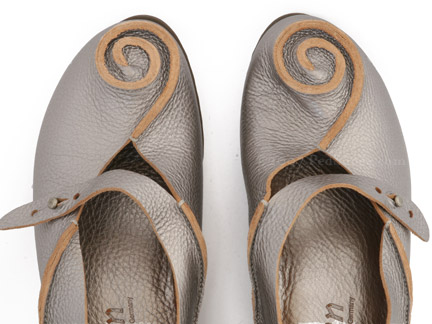 Trippen Schnecke in Silver : Ped Shoes - Order online or