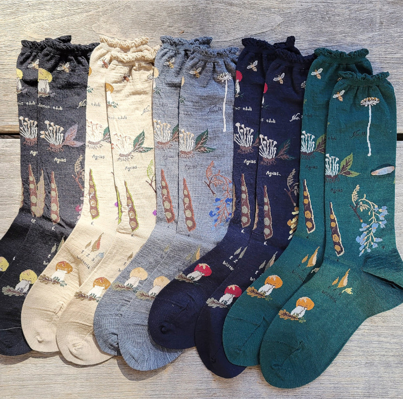 Give the gift of style with socks on sale at www.pedshoes.com